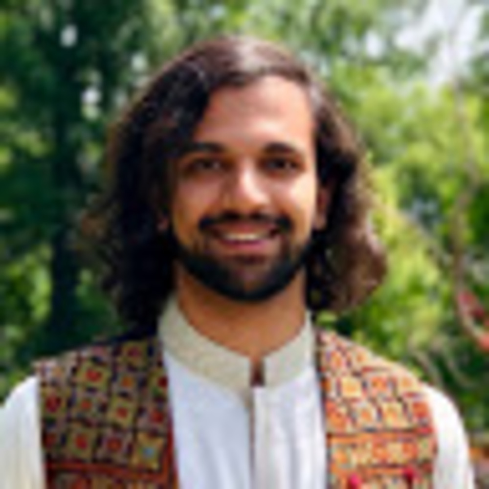 Meet your Posher, Hassan